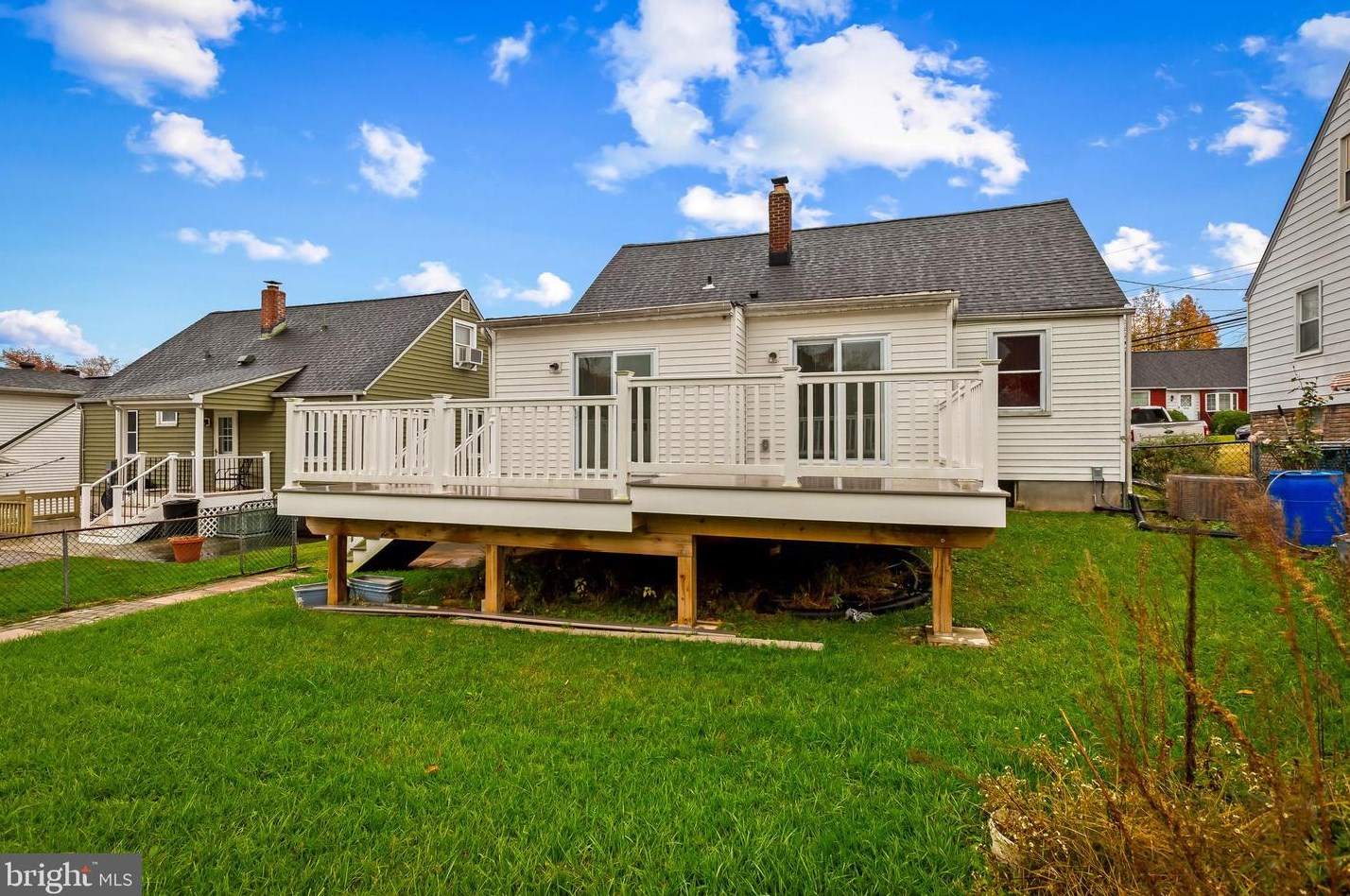 7922 Underhill Rd, Baltimore MD  21237-1443 exterior