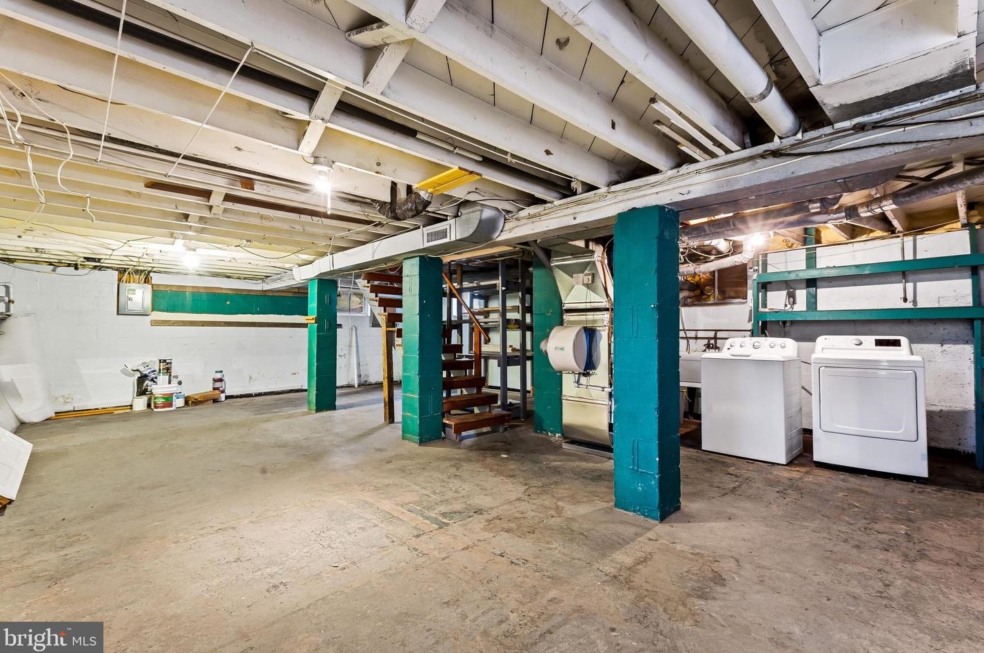 7922 Underhill Rd, Baltimore MD  21237-1443 exterior