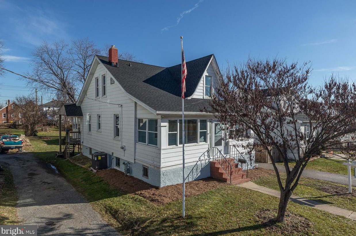 1310 Stevens Ave, Baltimore MD  21227-2617 exterior
