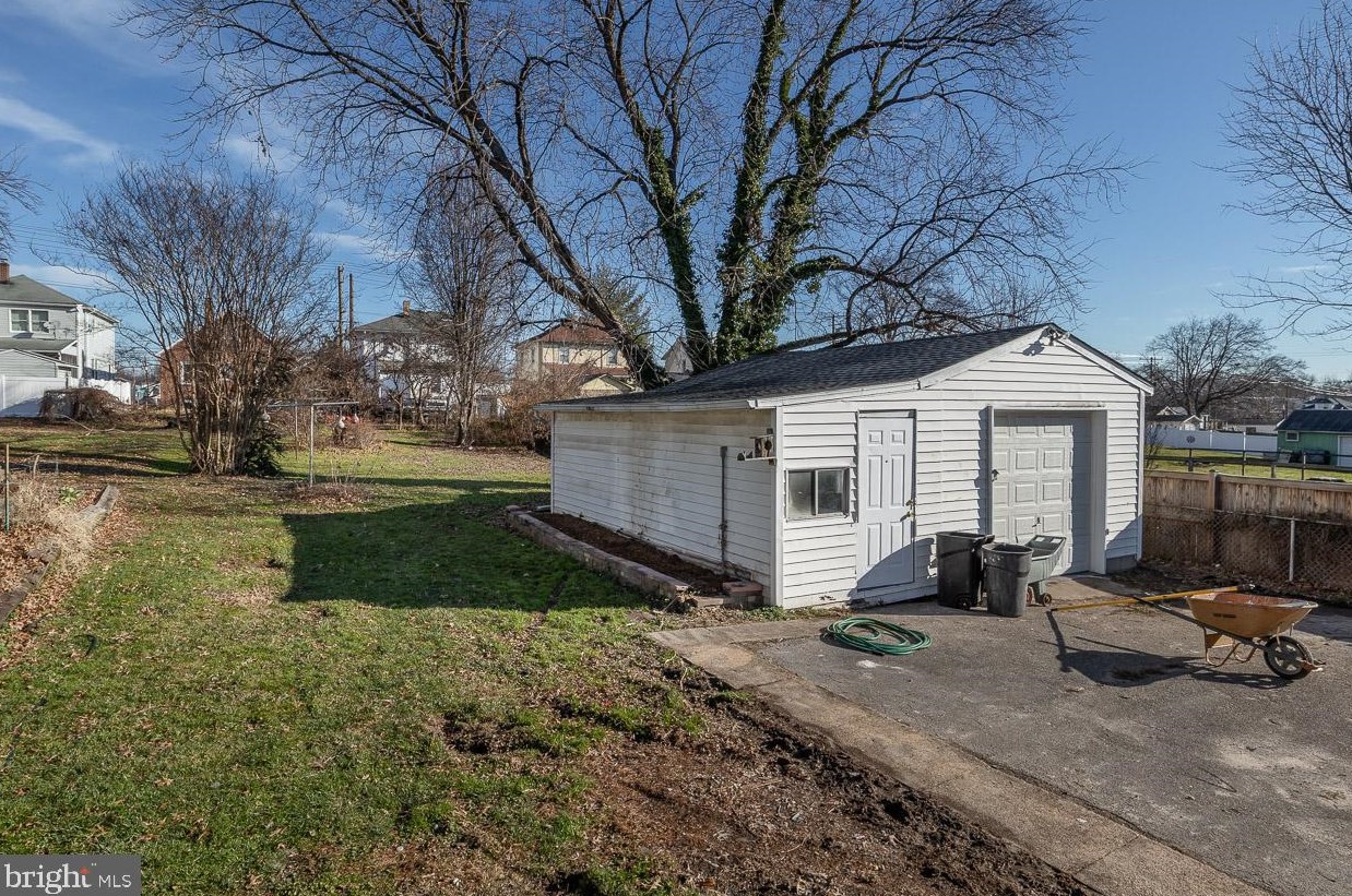 1310 Stevens Ave, Baltimore MD  21227-2617 exterior