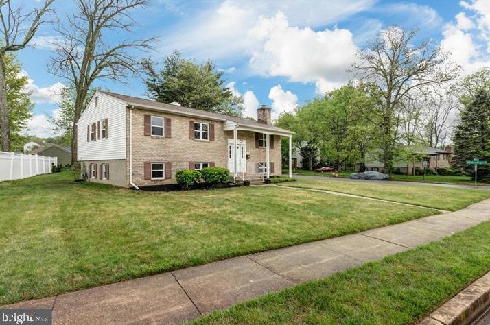 1334 Pleasant Valley Dr, Baltimore MD  21228-2653 exterior