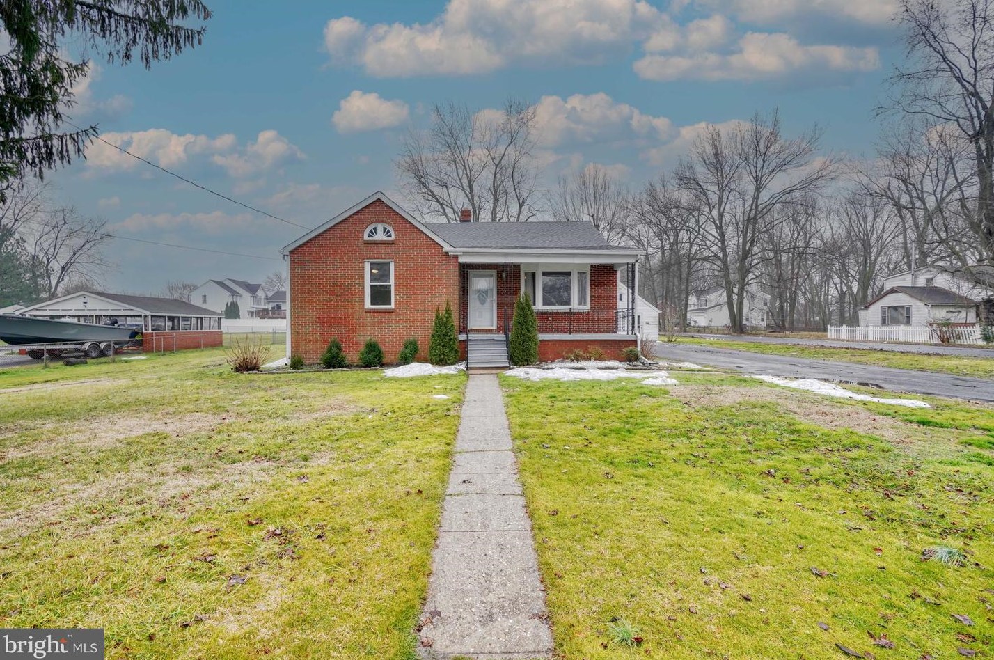 7425 Blevins Ave, Baltimore, MD 21219-2003