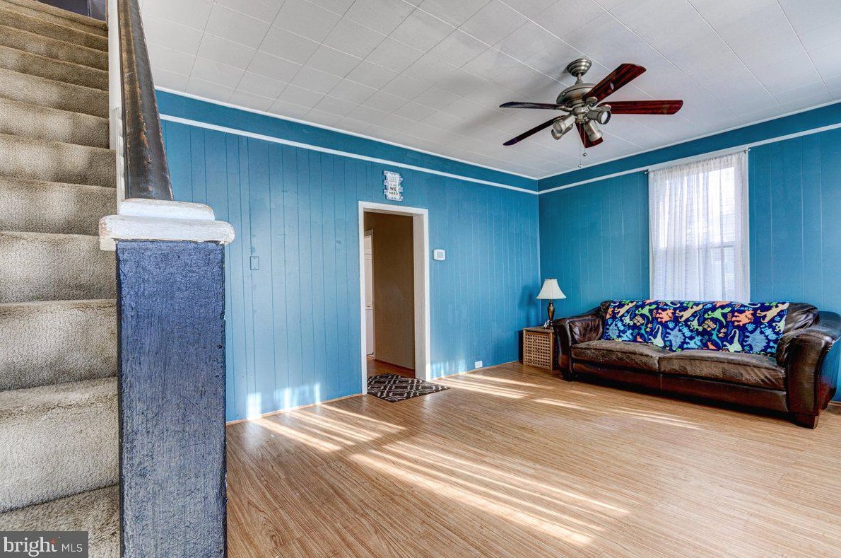 158 Lavern Ave, Baltimore, MD 21227-3022