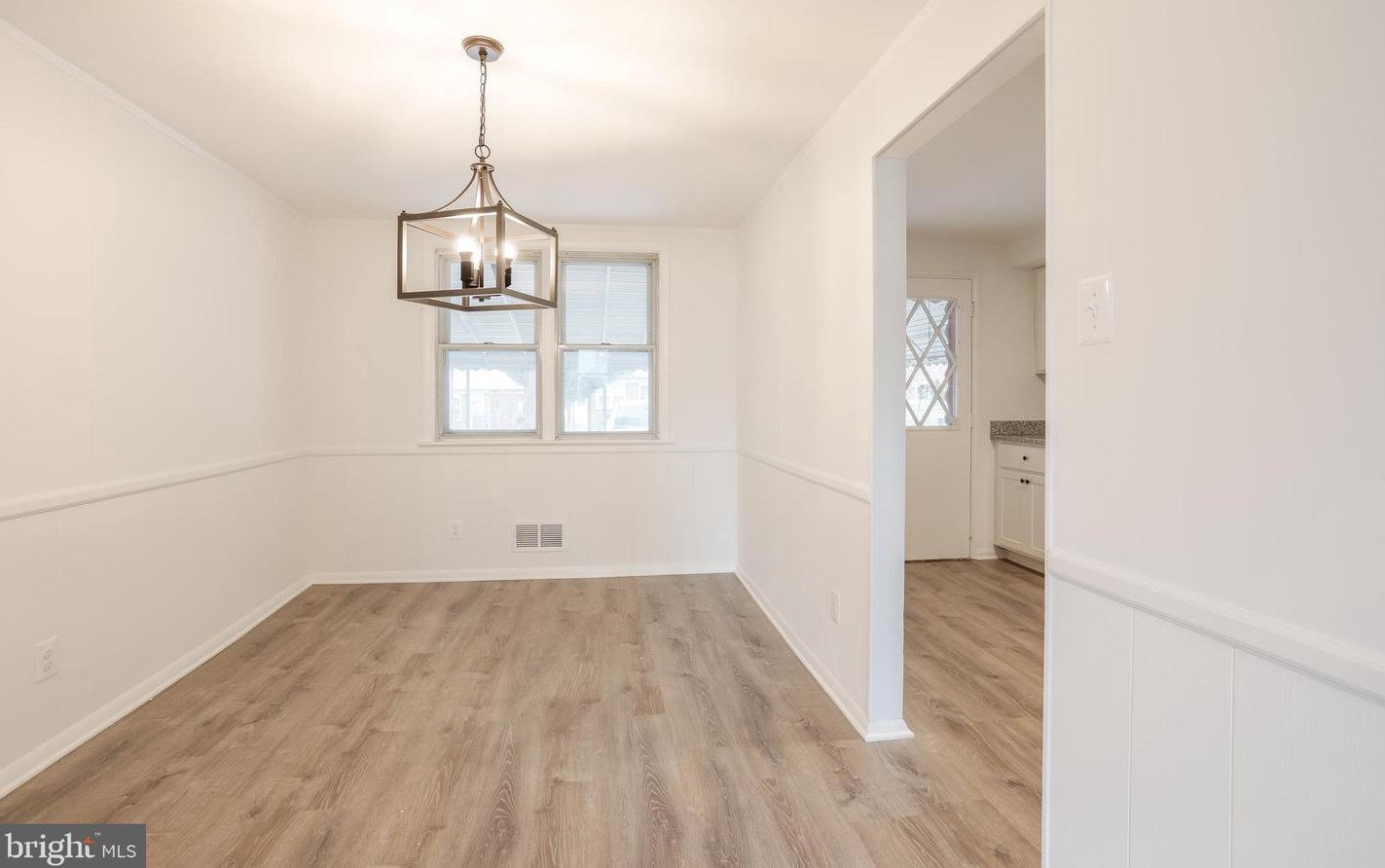 2002 Ewald Ave, Baltimore MD  21222-4727 exterior