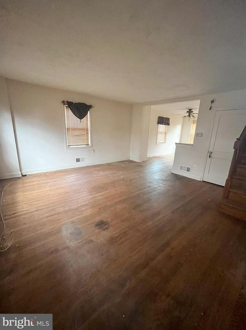 2154 Firethorn Rd, Baltimore, MD 21220-4807