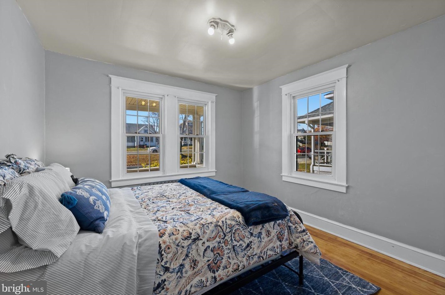 5521 Oregon Ave, Baltimore MD 21227-2811 exterior