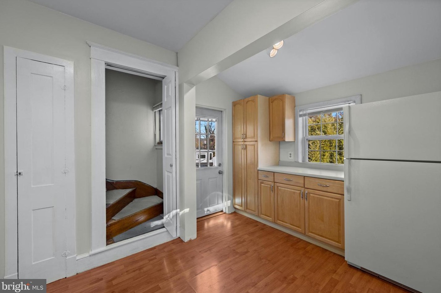 5521 Oregon Ave, Baltimore MD 21227-2811 exterior