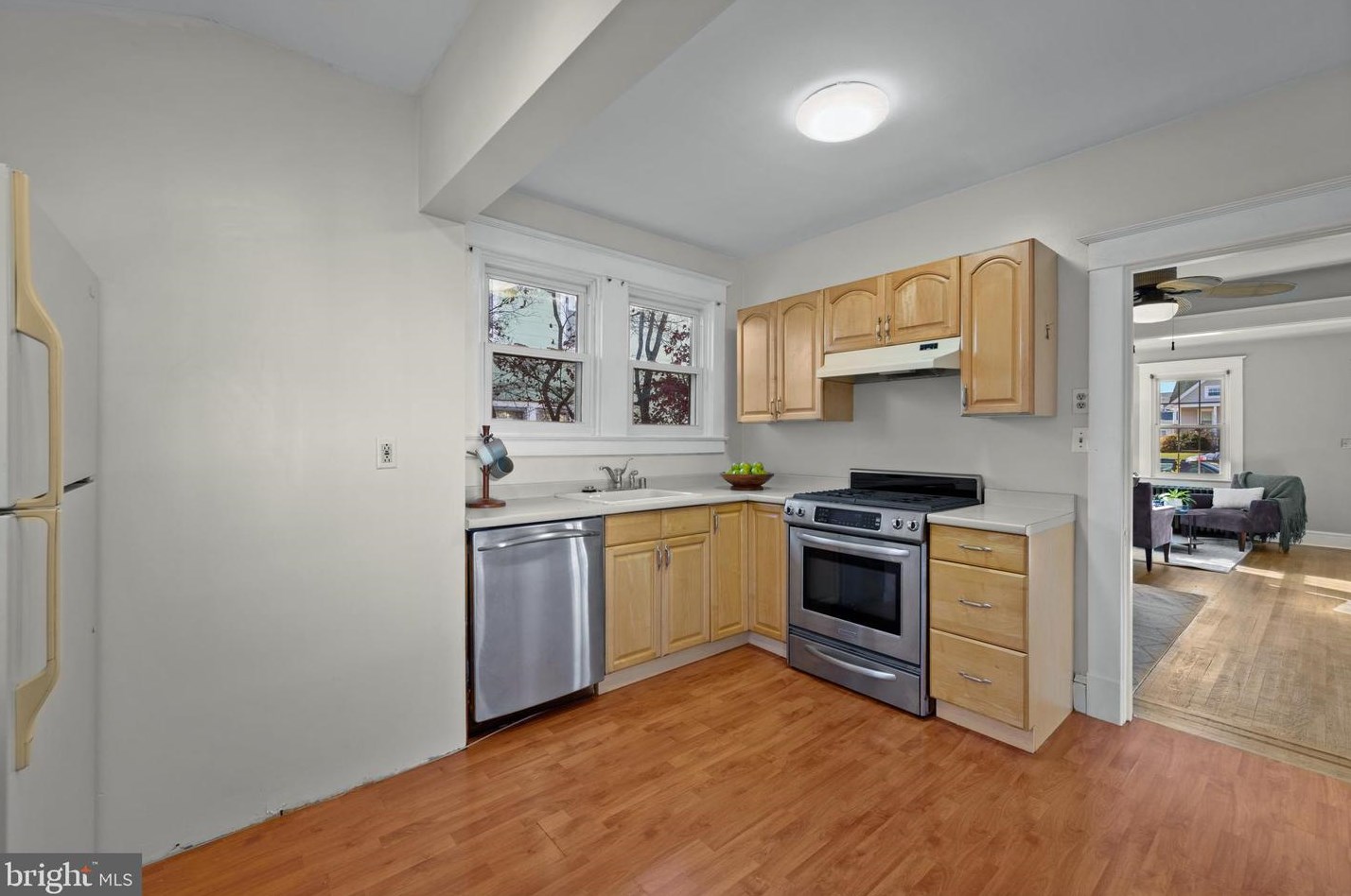 5521 Oregon Ave, Baltimore MD 21227-2811 exterior