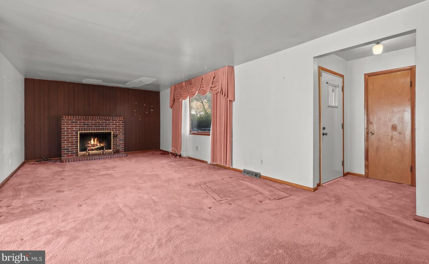 1401 Gardman Ave, Baltimore, MD 21209-2109