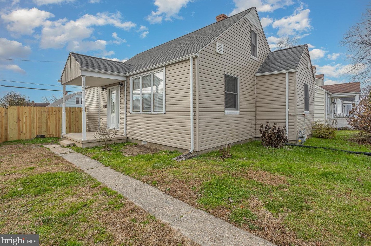 8113 Longpoint Rd, Baltimore, MD 21222-6016