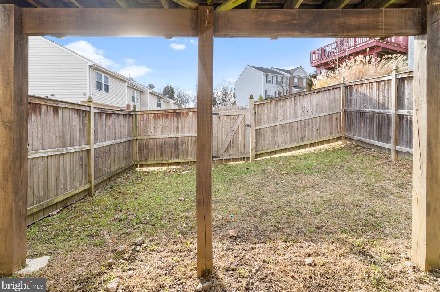 7451 Catterick Ct, Baltimore MD  21244-5600 exterior