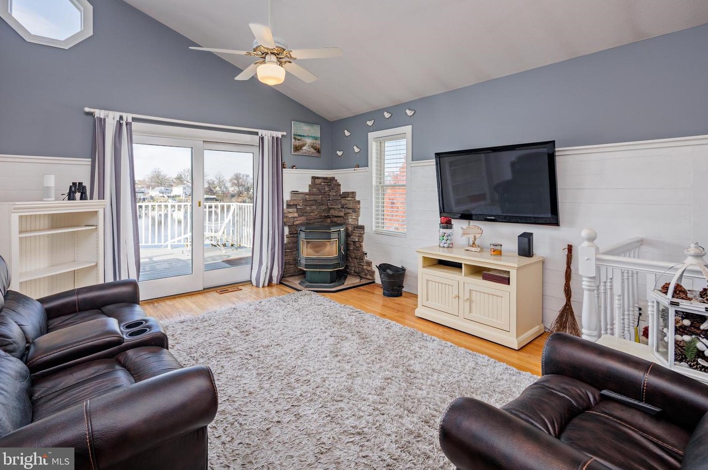 7410 Old Battle Grove Rd, Baltimore MD  21222-3503 exterior