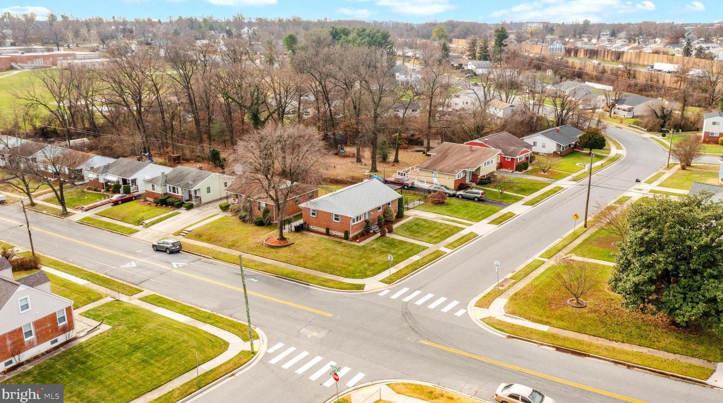 7225 Croydon Rd, Baltimore, MD 21207-4411