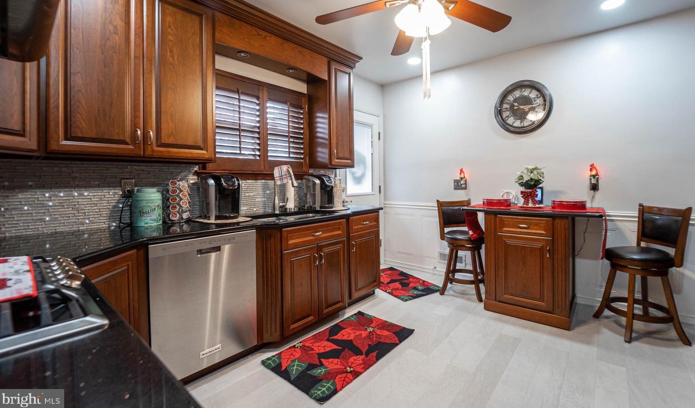 921 Virginia Ave, Baltimore MD  21221-5032 exterior