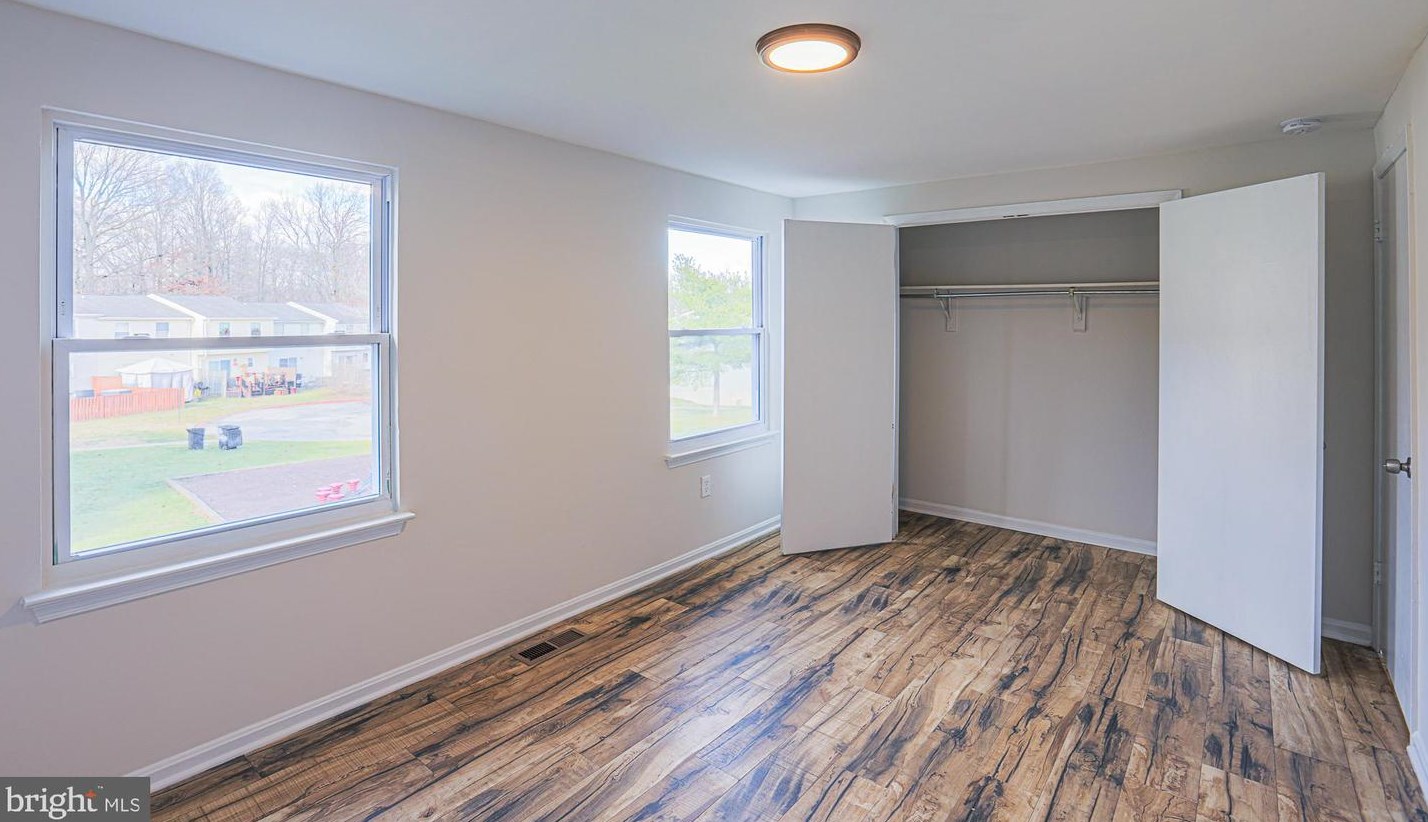 14 Luffing Ct, Baltimore, MD 21221