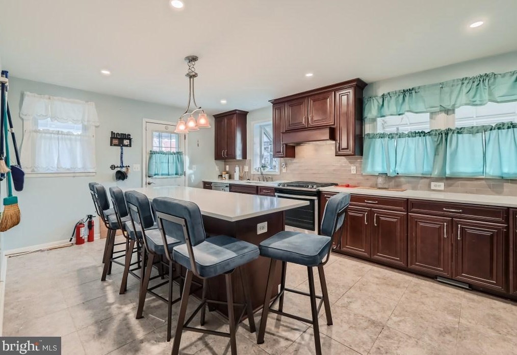 8809 Richmond Ave, Baltimore MD  21234-2929 exterior