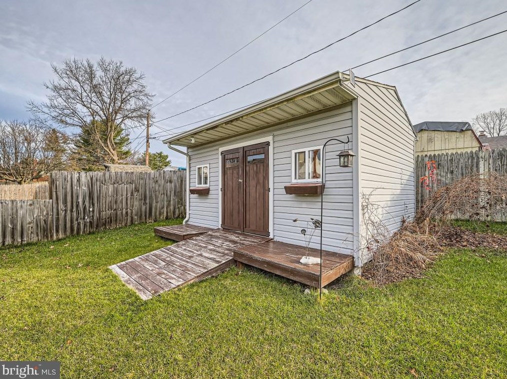 8809 Richmond Ave, Baltimore MD  21234-2929 exterior