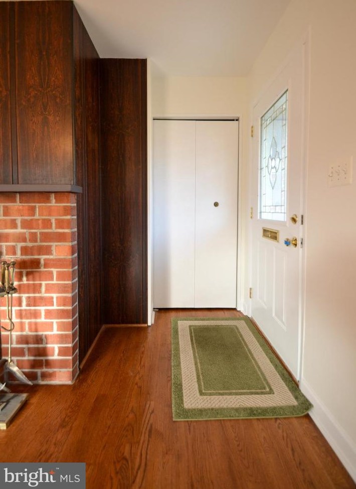 427 Crosby Rd, Baltimore, MD 21228-2508