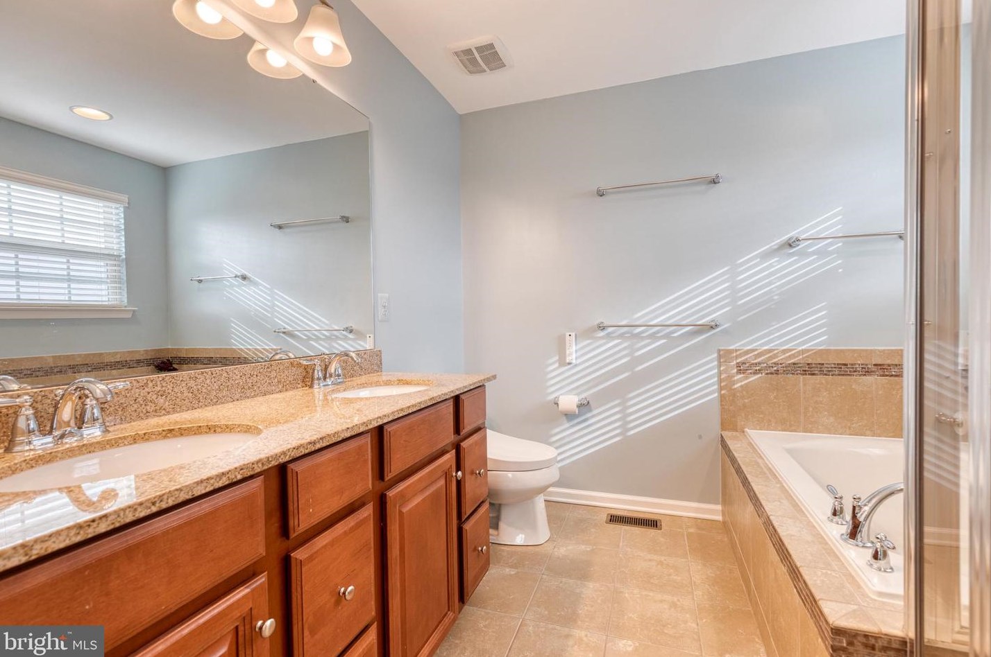 7736 Inwood Ave, Baltimore MD  21228-1030 exterior