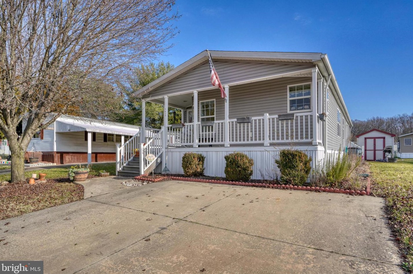 3625 Dahlia Ln, Baltimore, MD 21220-2120