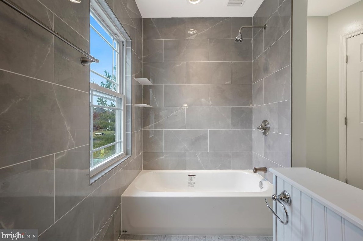 705 Woodsdale Ave, Baltimore MD  21228-2858 exterior