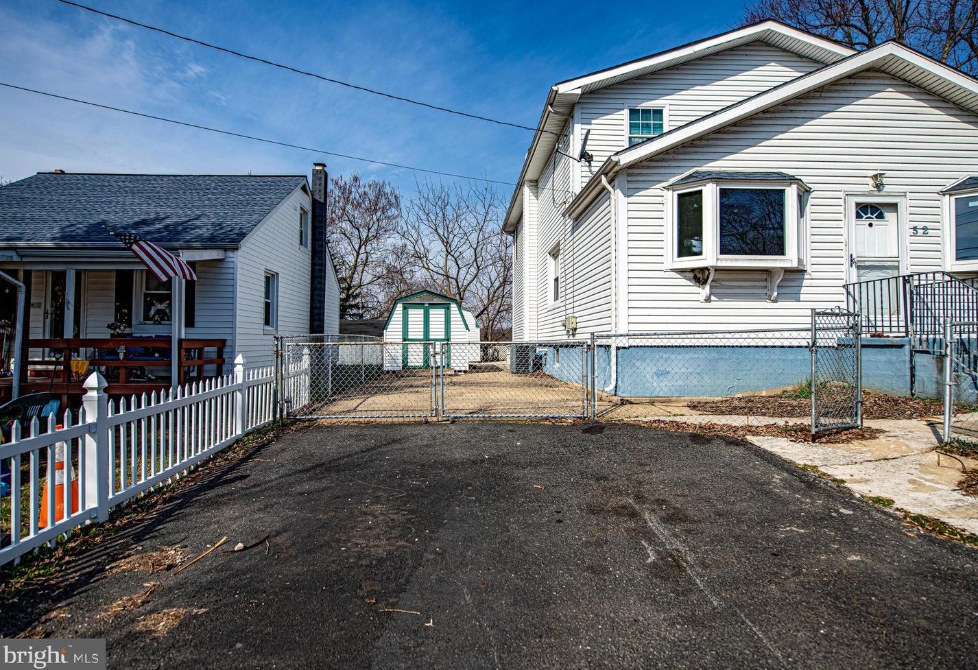 52 Wagners Ln, Baltimore, MD 21221-7051
