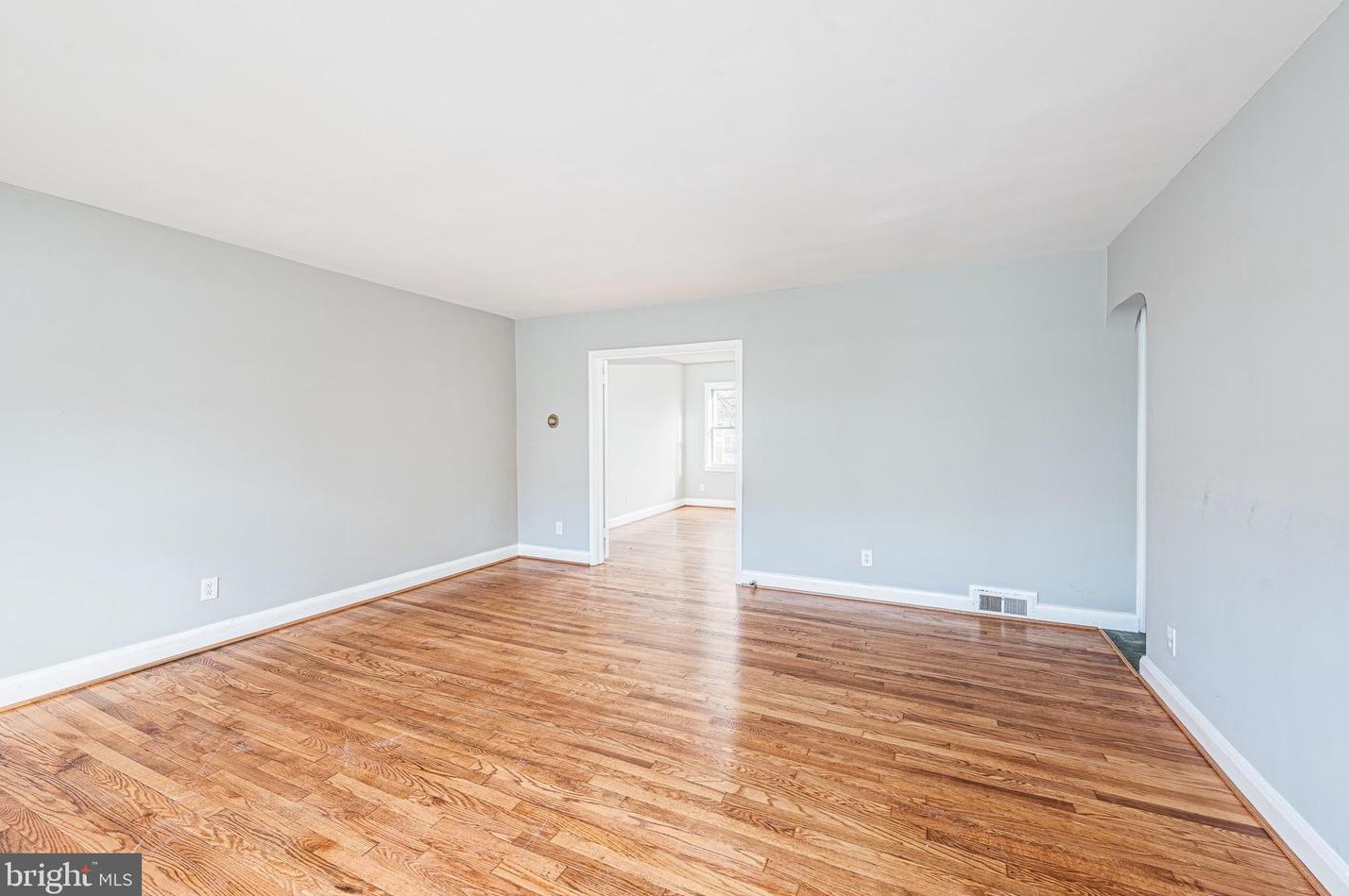 8139 Glen Gary Rd, Baltimore, MD 21234-5107