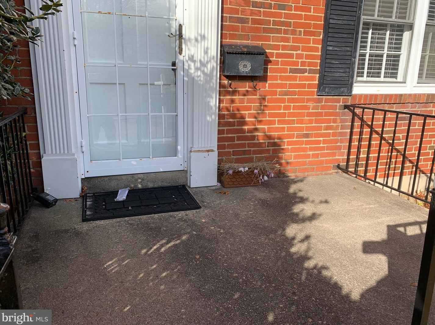 8510 Pleasant Plains Rd, Baltimore MD  21286-8139 exterior