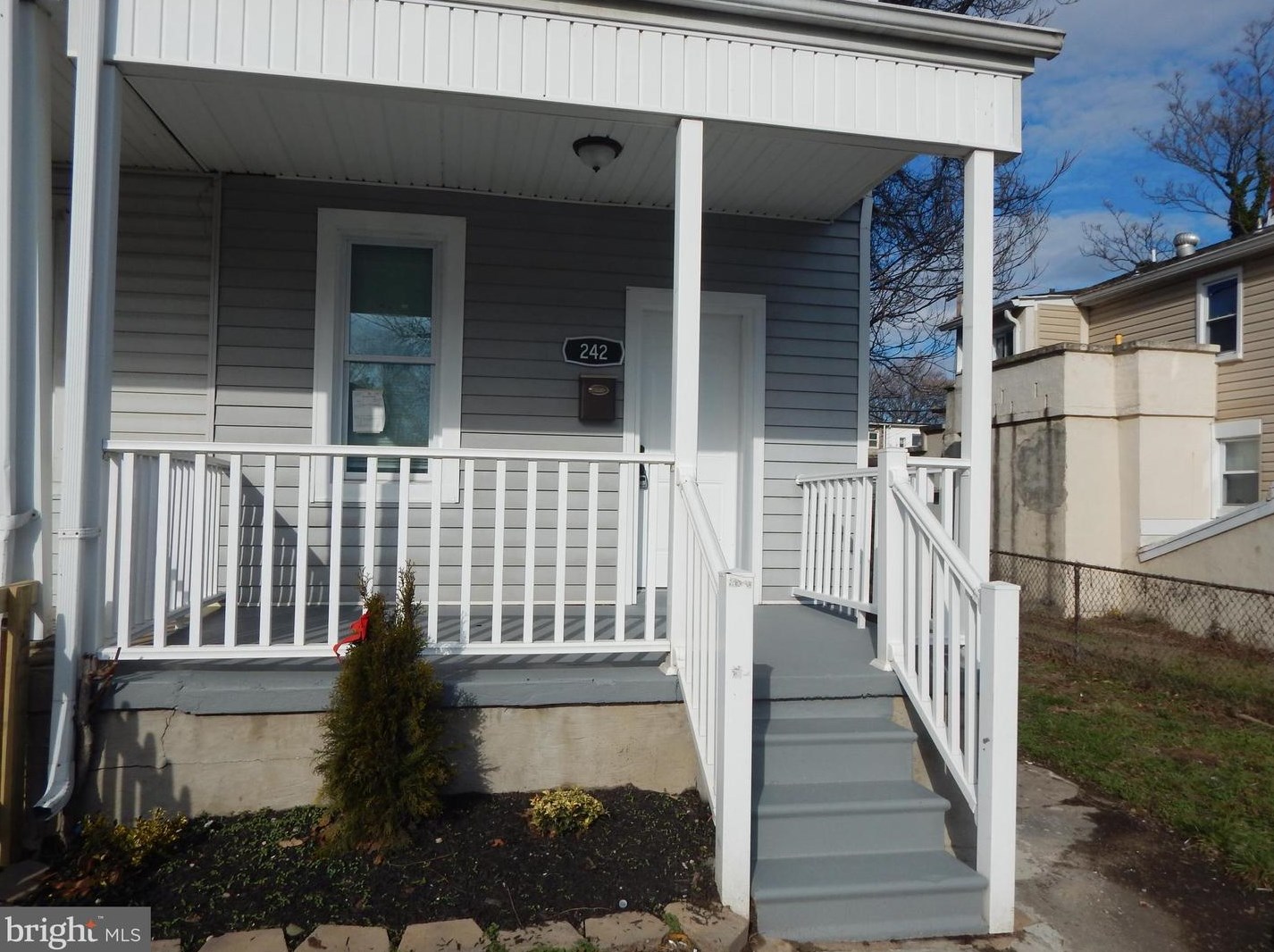 242 Riverview Ave, Baltimore MD  21222-4214 exterior