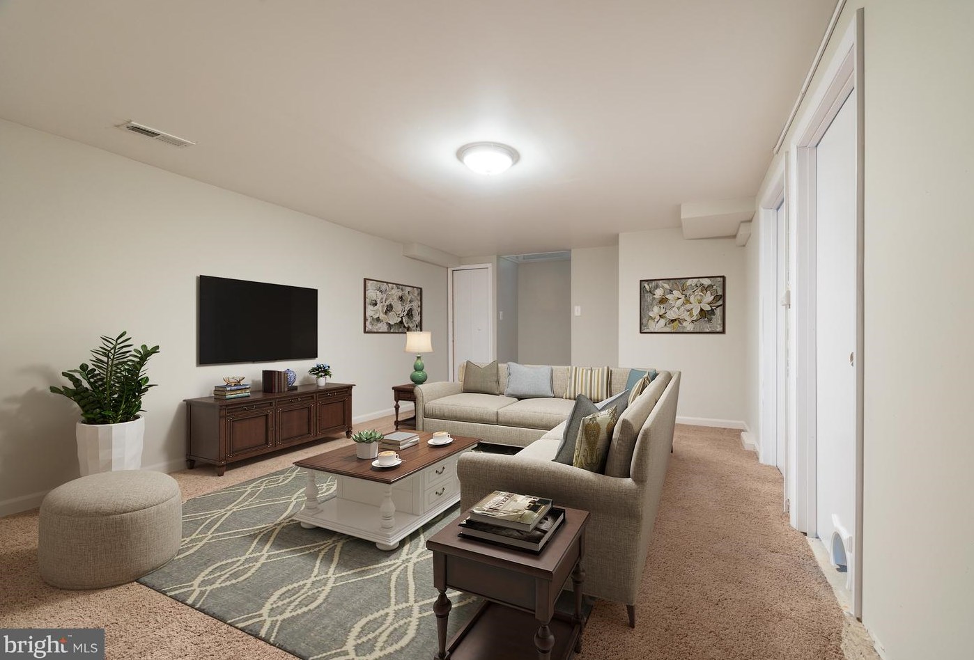 306 Maiden Choice Ln, Baltimore MD  21228-3627 exterior