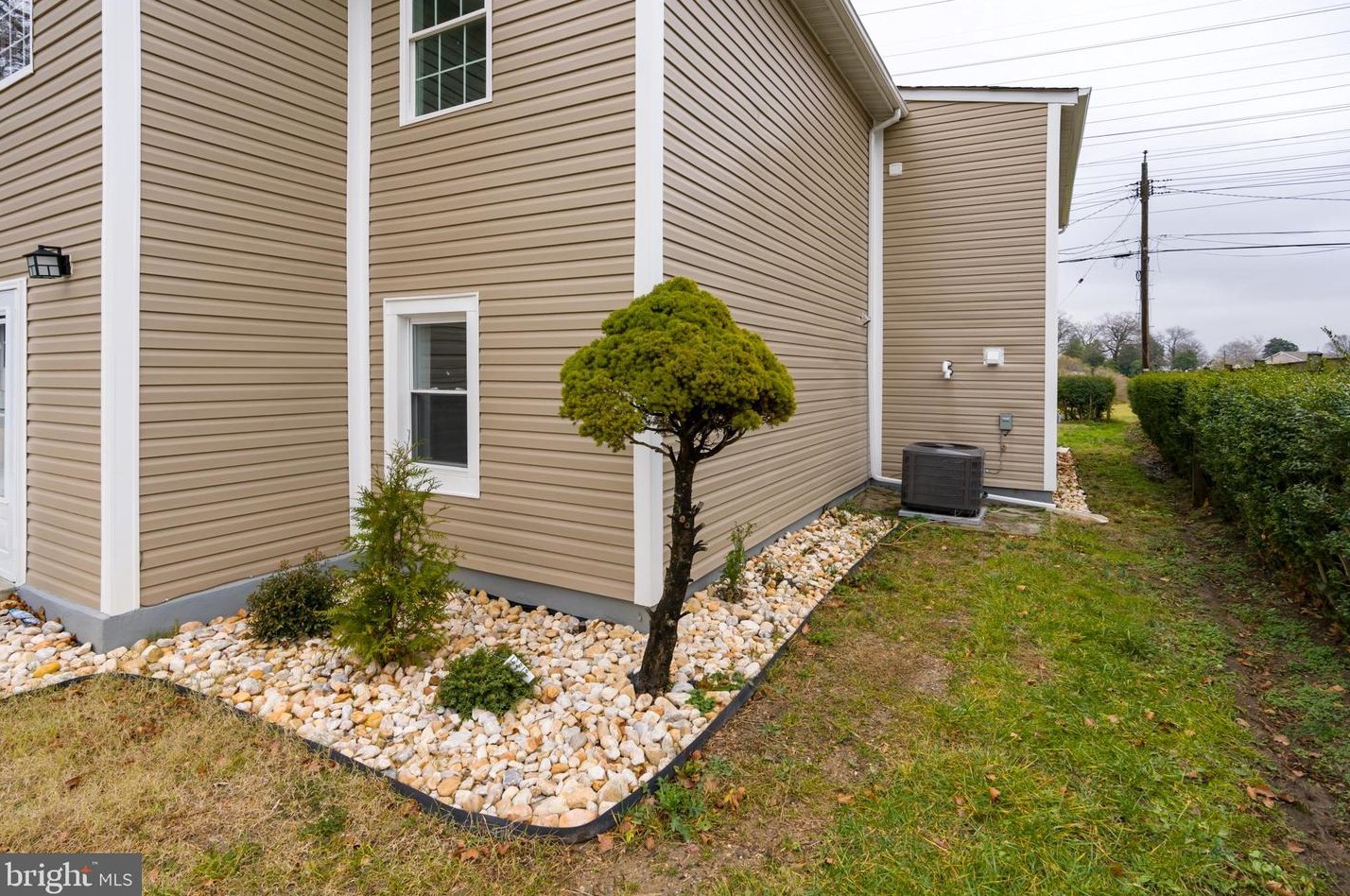 7803 Fairgreen Rd, Baltimore MD  21222-5410 exterior