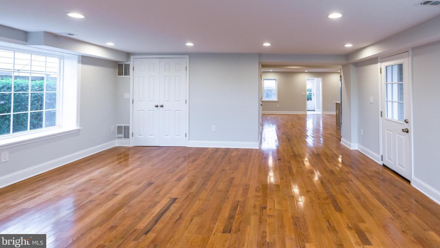 7803 Fairgreen Rd, Baltimore MD  21222-5410 exterior