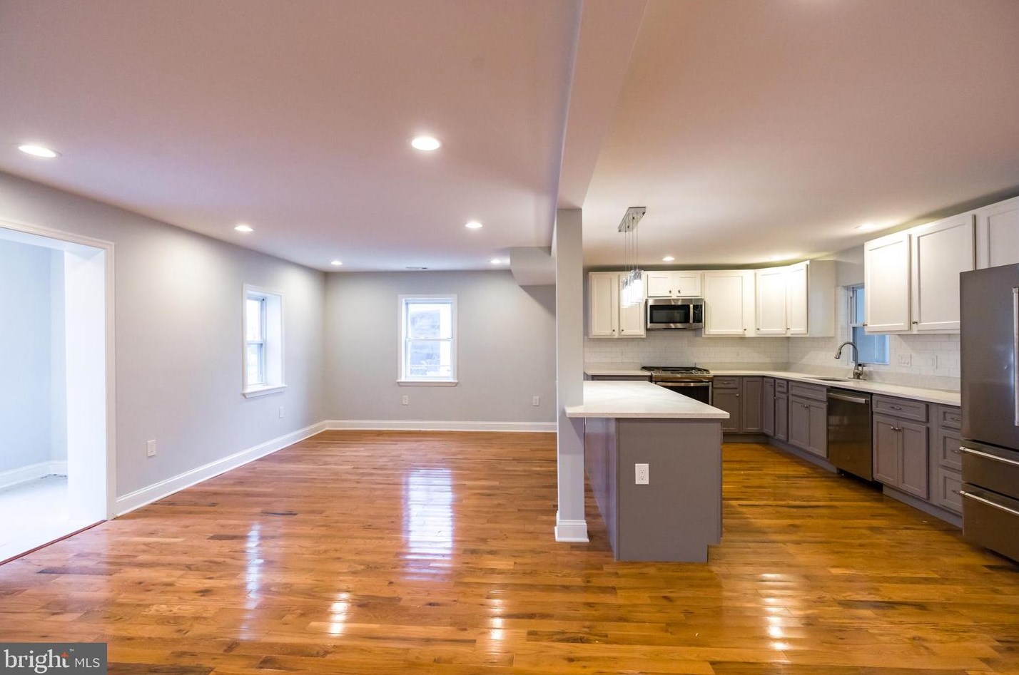 7803 Fairgreen Rd, Baltimore MD  21222-5410 exterior