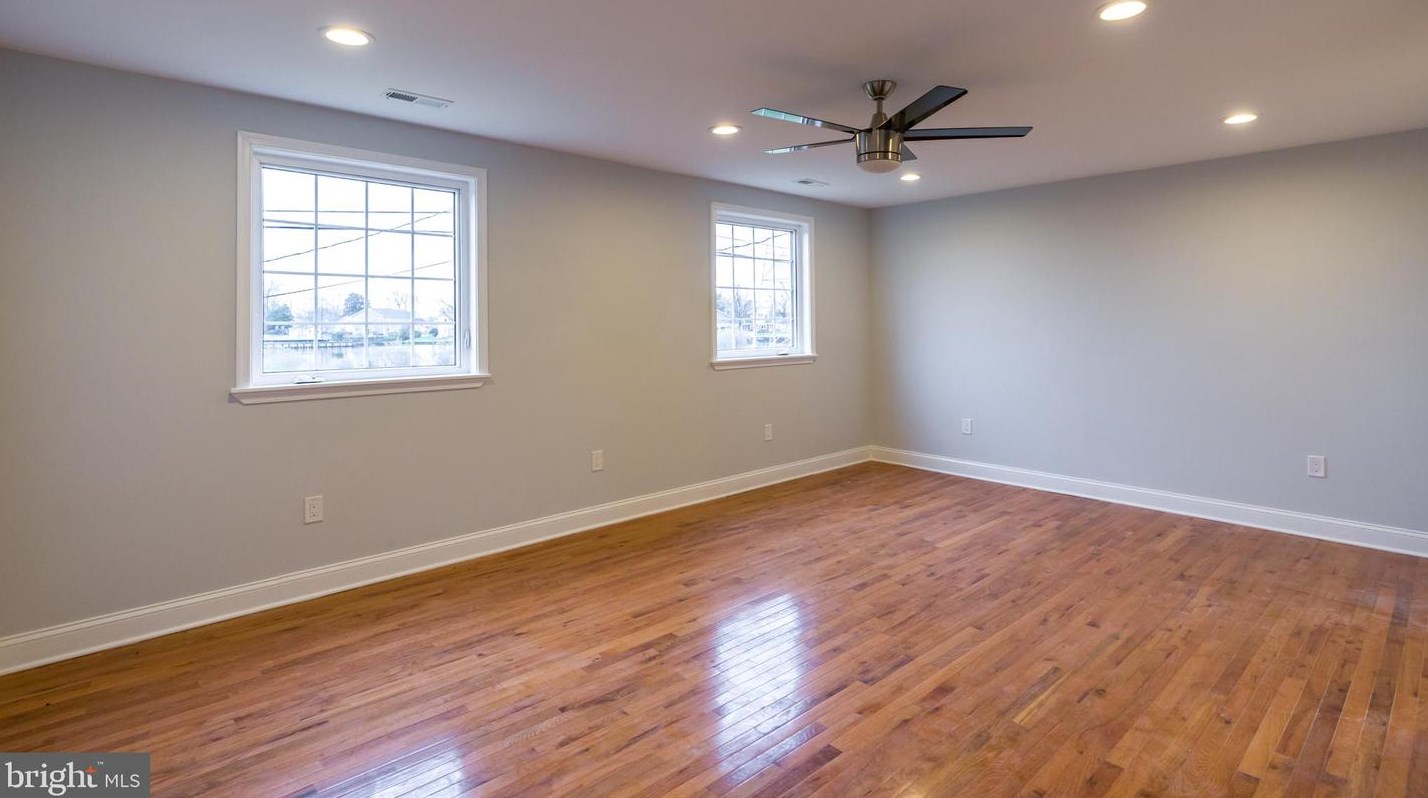 7803 Fairgreen Rd, Baltimore MD  21222-5410 exterior