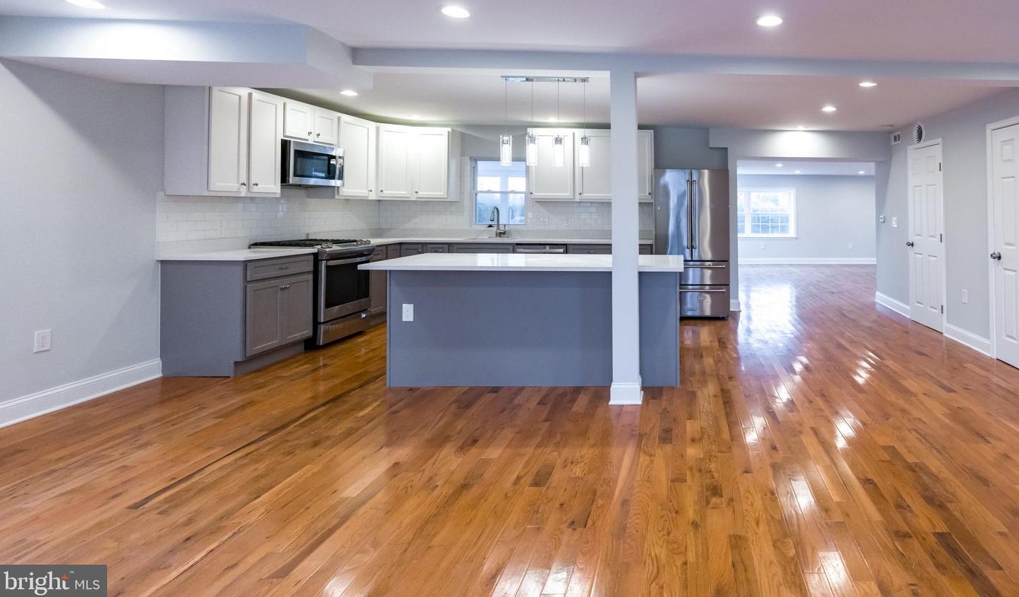 7803 Fairgreen Rd, Baltimore MD  21222-5410 exterior