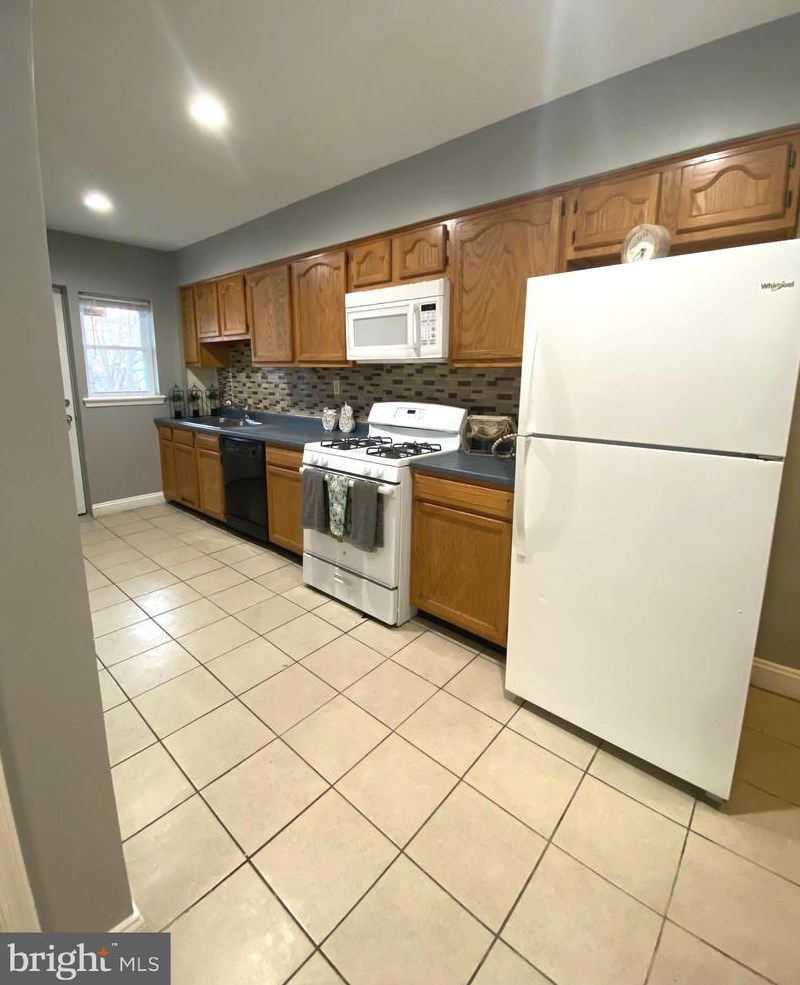 2981 Cornwall Rd, Baltimore, MD 21222-5315