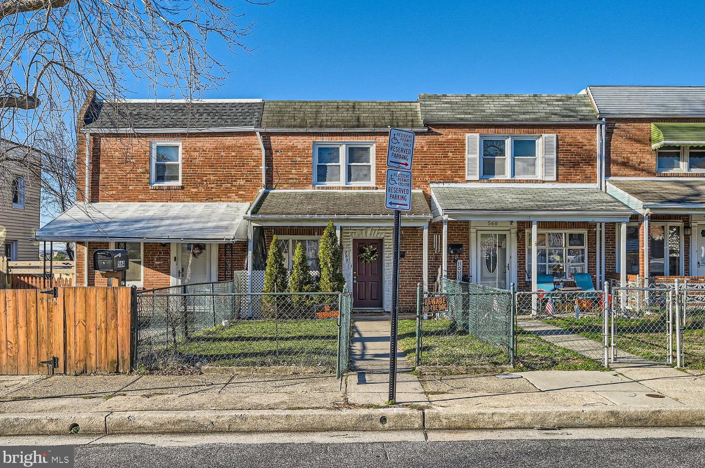 562 47th St, Baltimore, MD 21224-3110