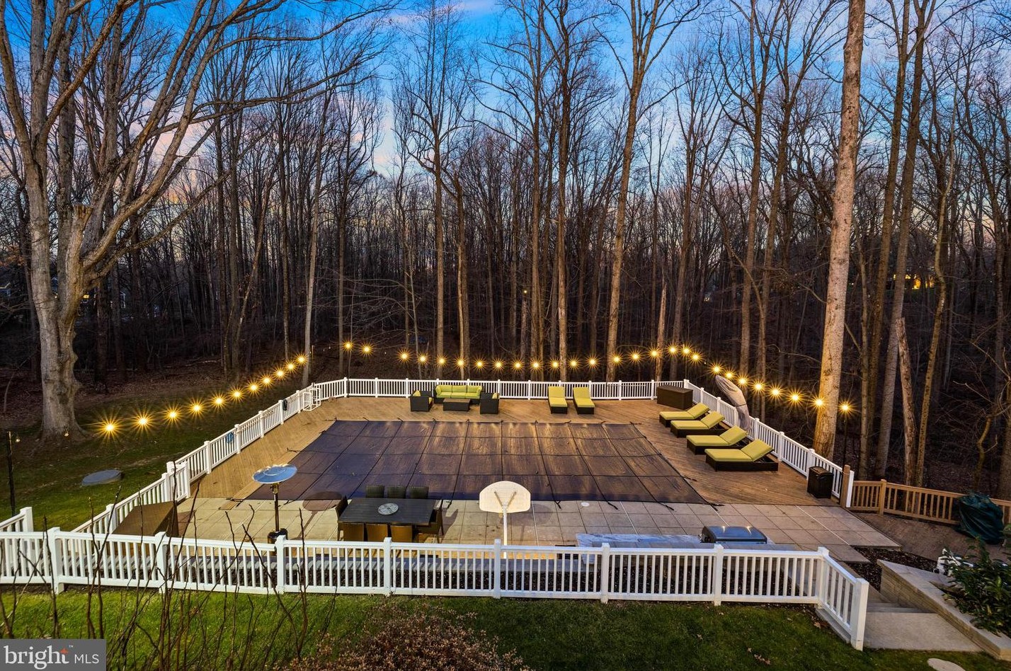 14 Aston Ct, Garrison MD  21117-1439 exterior