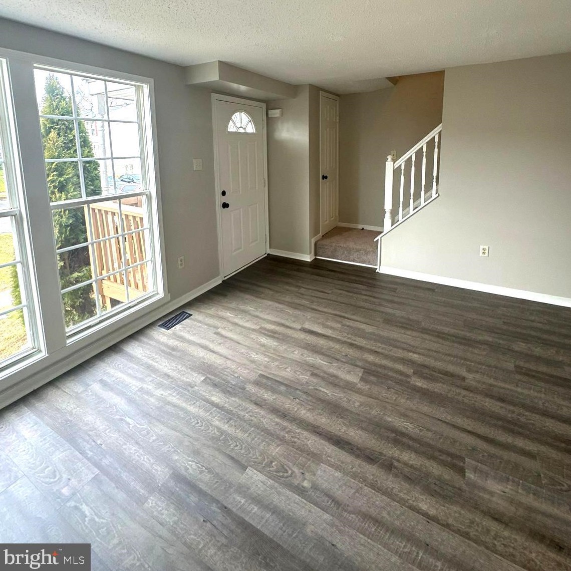5 Chadford Ct, Baltimore MD  21220-3654 exterior