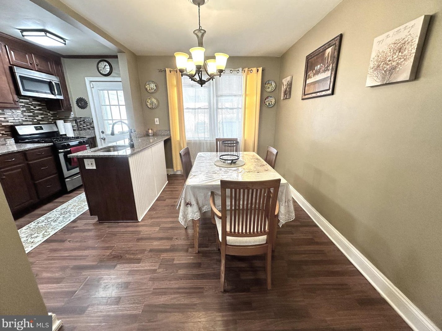 1608 Manor Rd, Baltimore MD  21222-2051 exterior