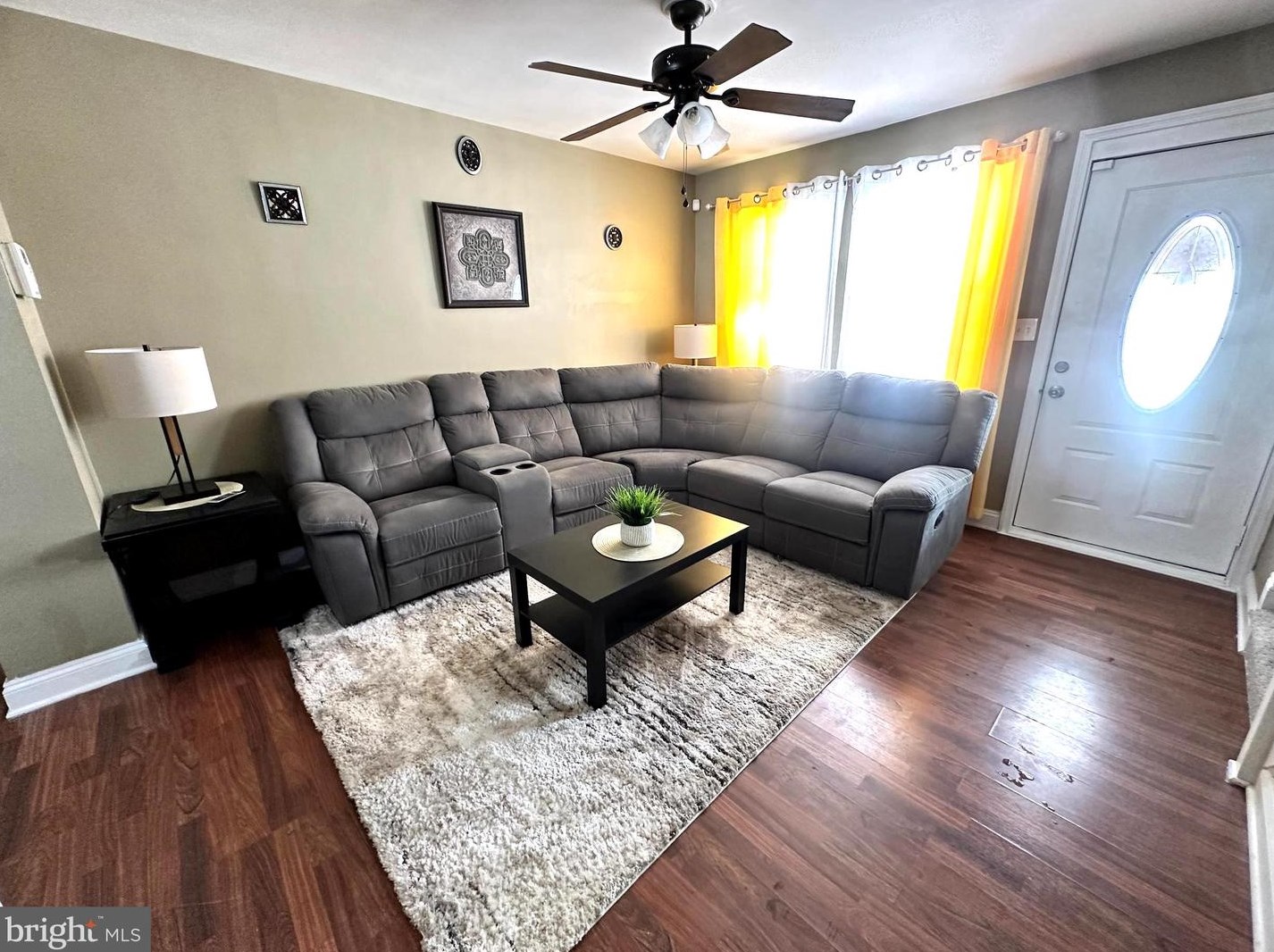 1608 Manor Rd, Baltimore MD  21222-2051 exterior