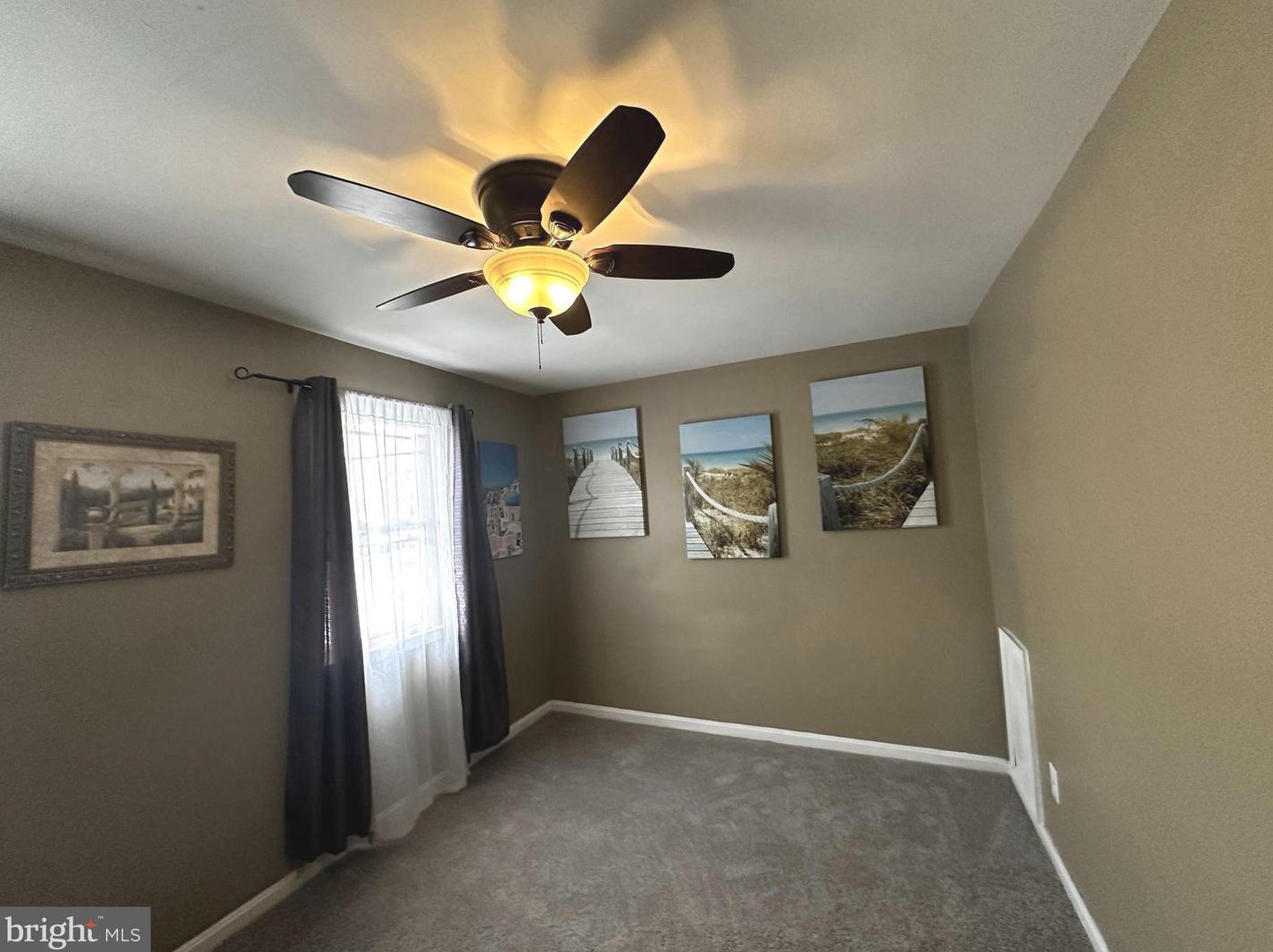 1608 Manor Rd, Baltimore MD  21222-2051 exterior