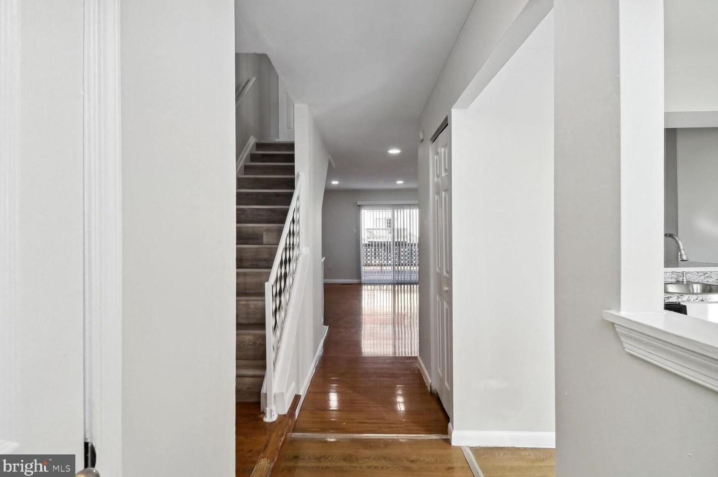 2422 Kevsway Ct, Baltimore, MD 21244