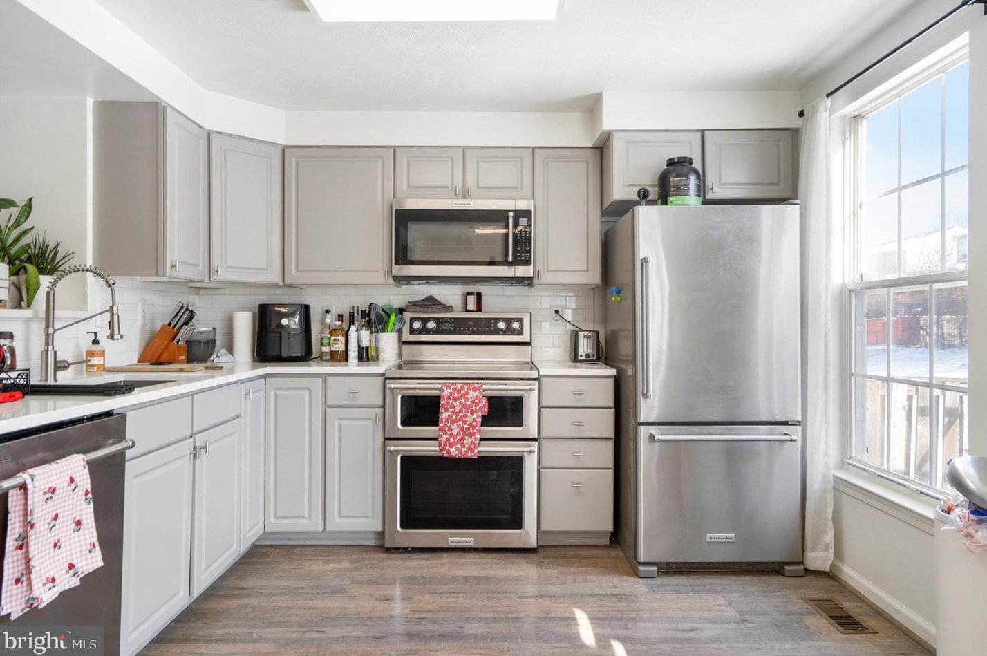 2047 Wisper Woods Way, Baltimore MD  21244-1296 exterior