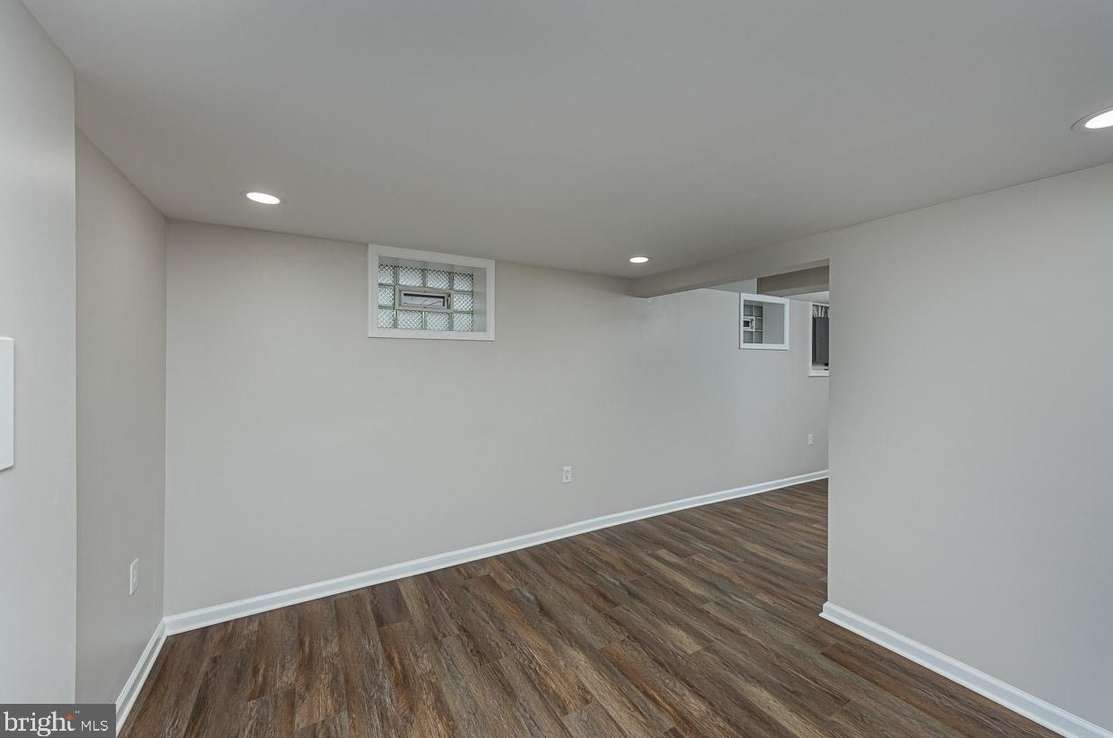 720 Templecliff Rd, Baltimore MD  21208-4627 exterior