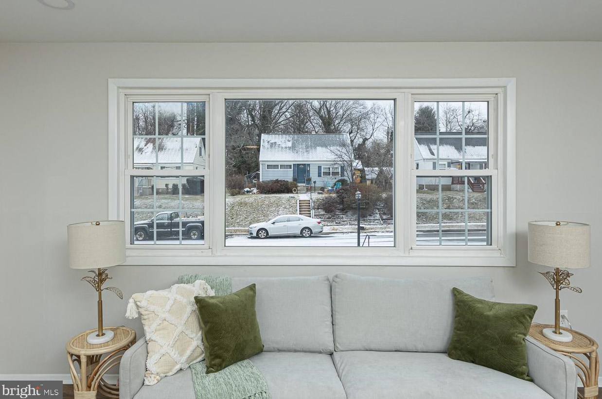 720 Templecliff Rd, Baltimore MD  21208-4627 exterior