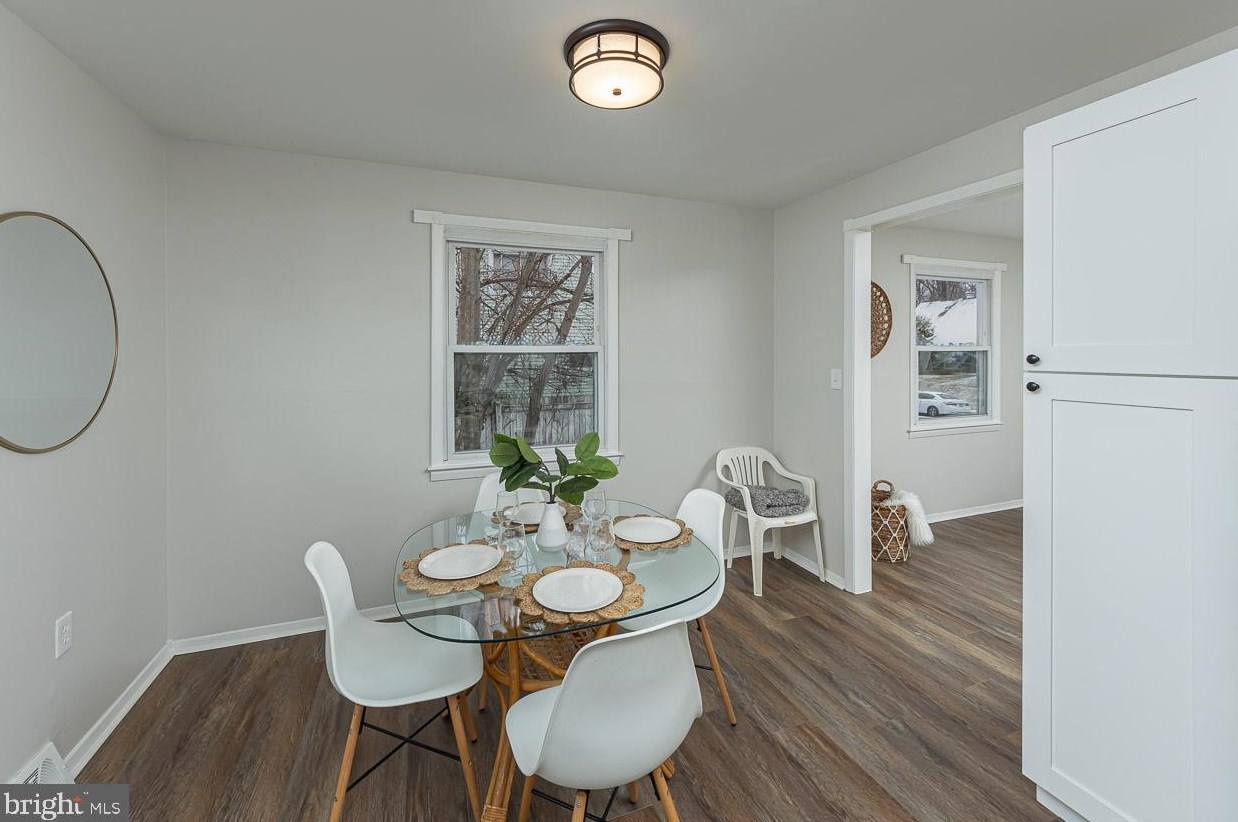 720 Templecliff Rd, Baltimore MD  21208-4627 exterior