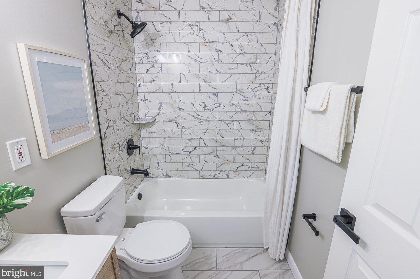 8158 Gray Haven Rd, Baltimore MD  21222-3448 exterior