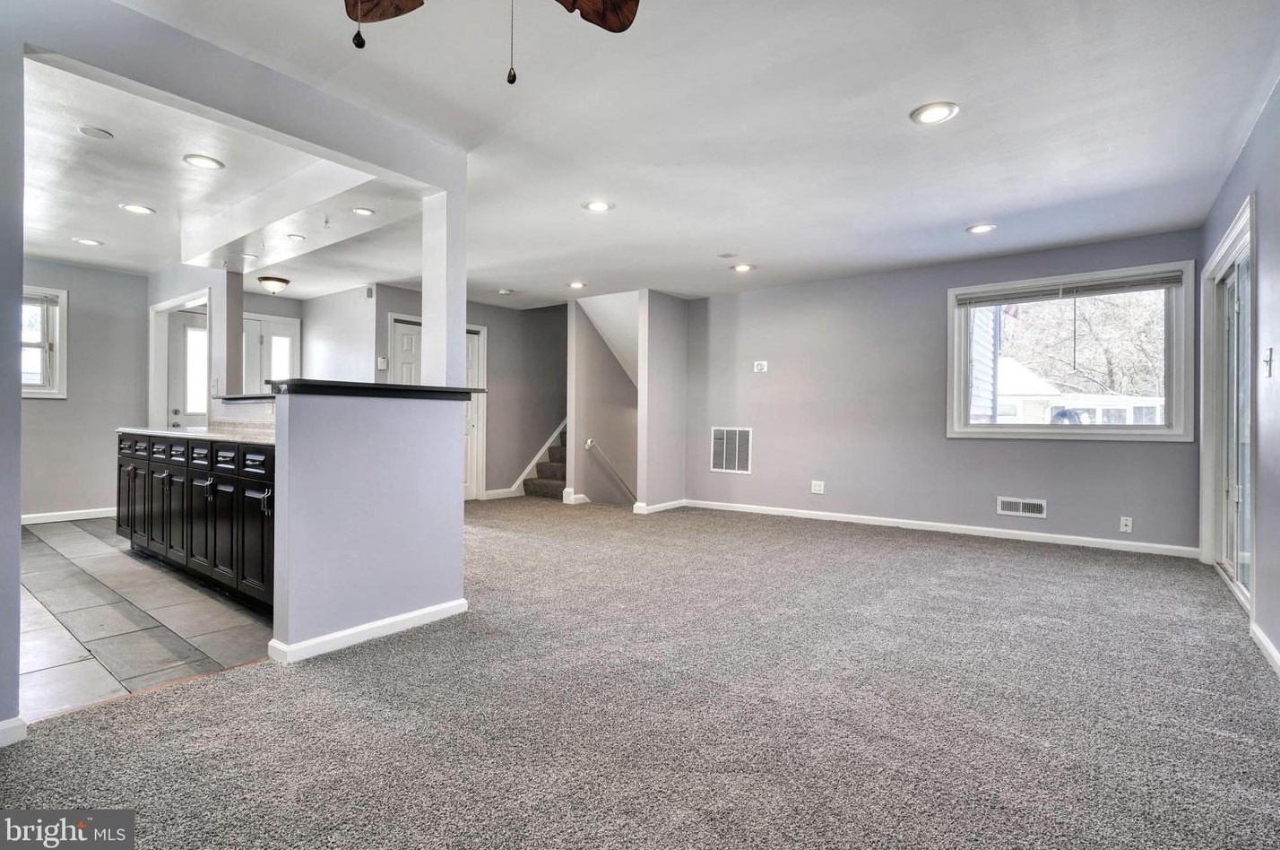 3132 Lugine Ave, Baltimore, MD 21207-4417