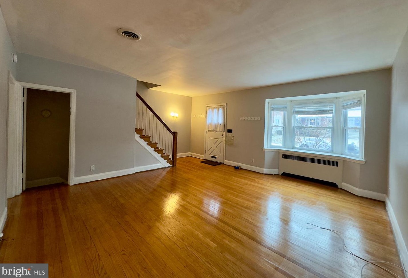 27 Symington Ave, Baltimore MD  21228-2006 exterior